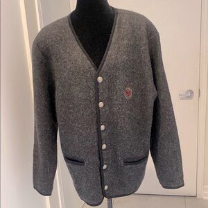 RAPHAEL Women’s Charcoal Gray Wool long sleeved  Cardigan Sweater size Medium